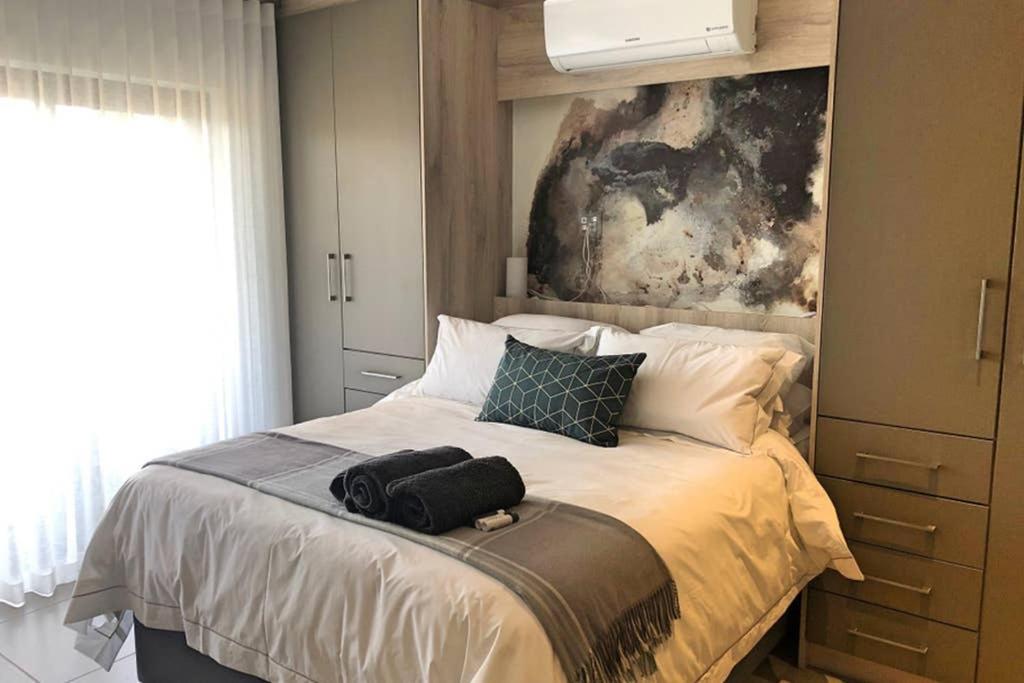 סטלנבוש Unique Stay, The Den Apartments מראה חיצוני תמונה