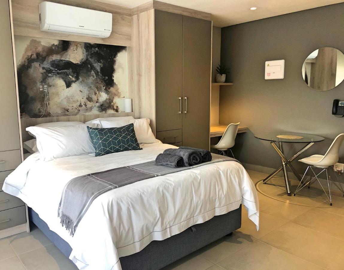 סטלנבוש Unique Stay, The Den Apartments מראה חיצוני תמונה